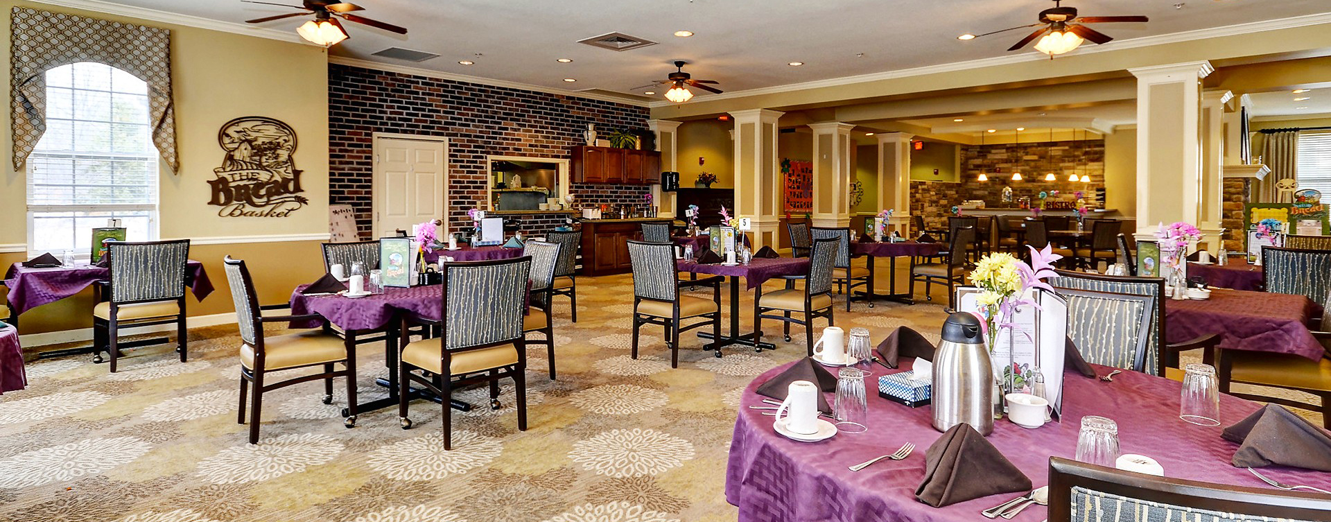 Enjoy restaurant -style meals served three times a day in our dining room at Bickford of Crystal Lake