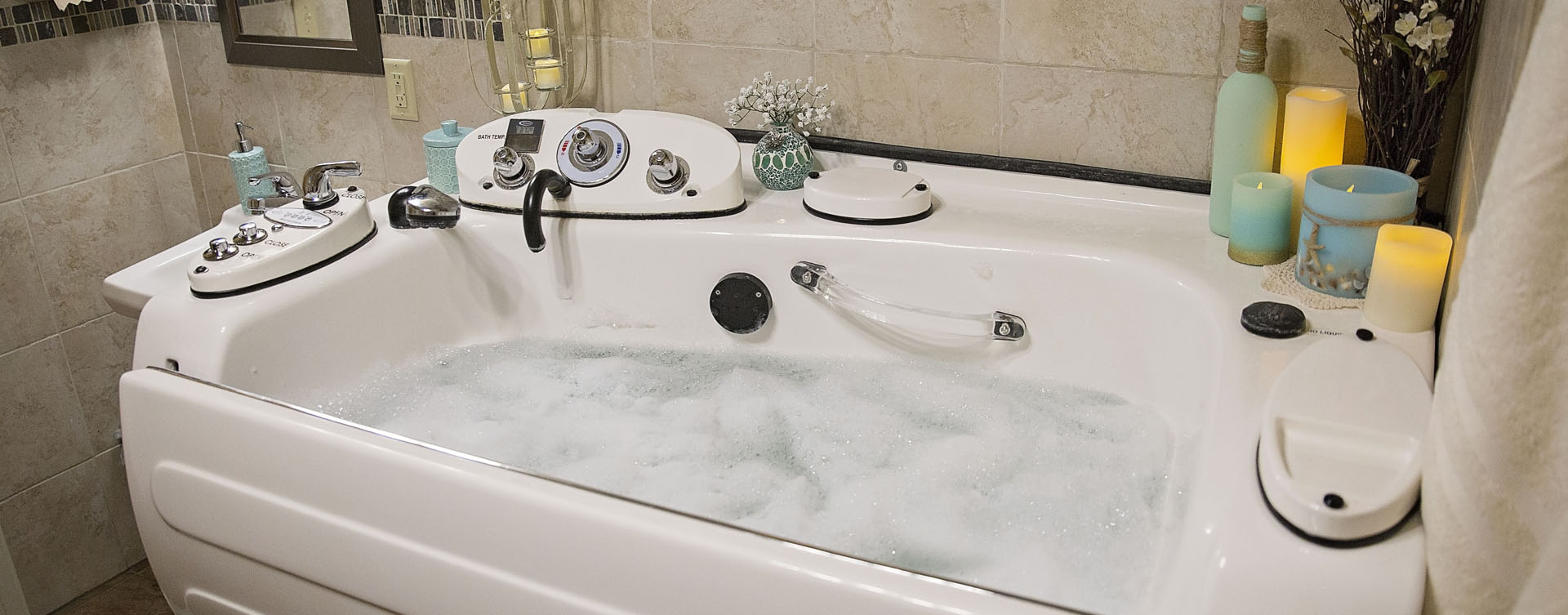 With an easy access design, our whirlpool allows you to enjoy a warm bath safely and comfortably at Bickford of Grand Island