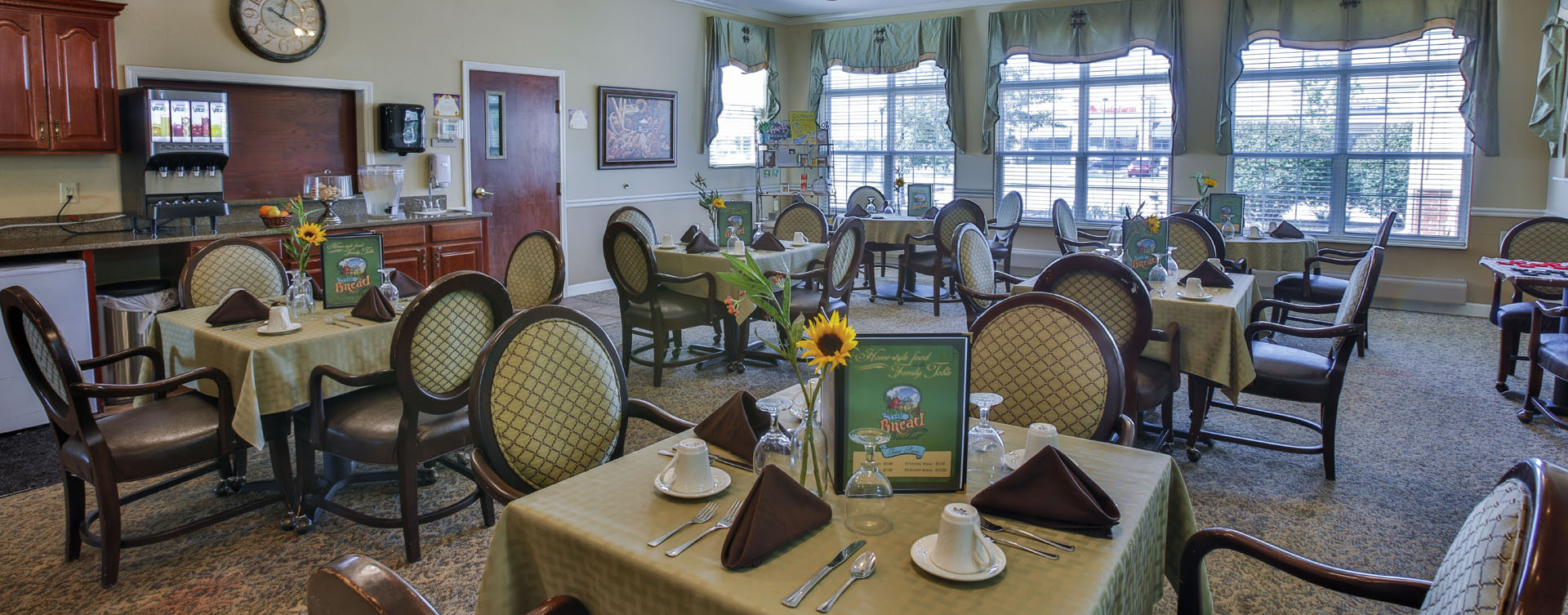 Enjoy homestyle food with made-from-scratch recipes in our dining room at Bickford of Lafayette