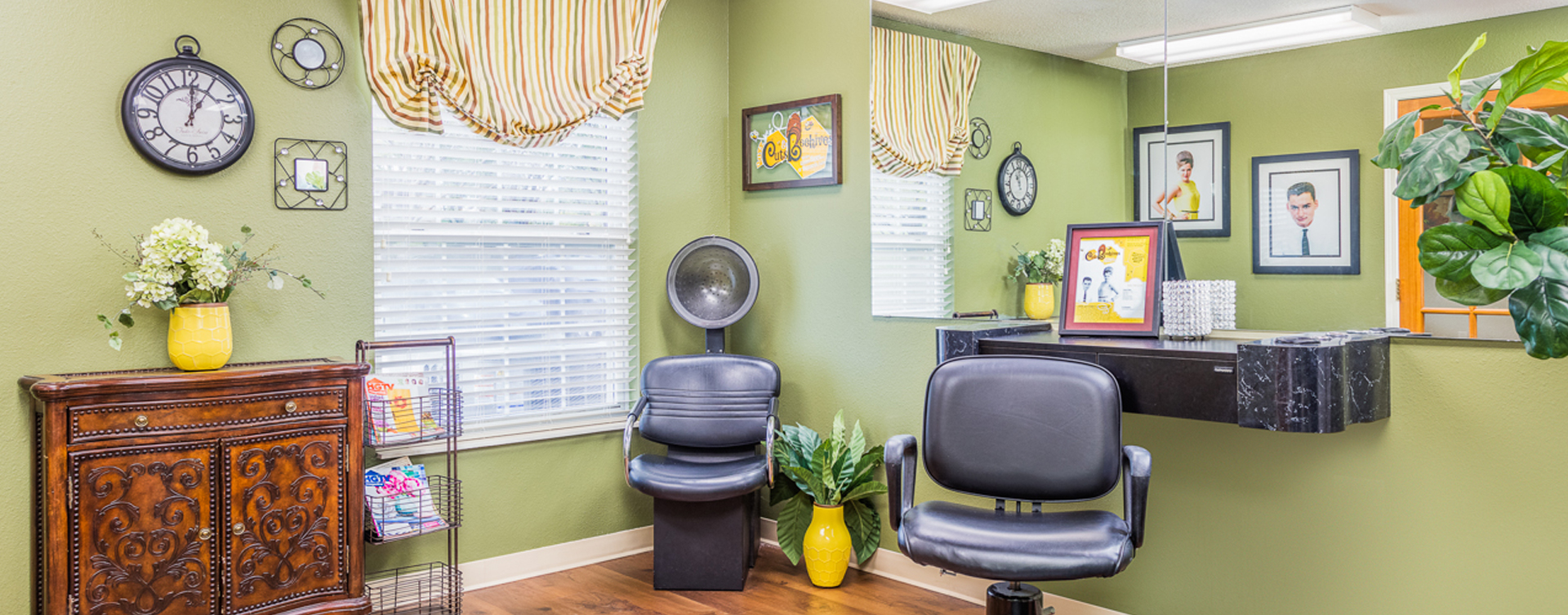 Receive personalized, at-home treatment from our stylist in the salon at Bickford of Lincoln