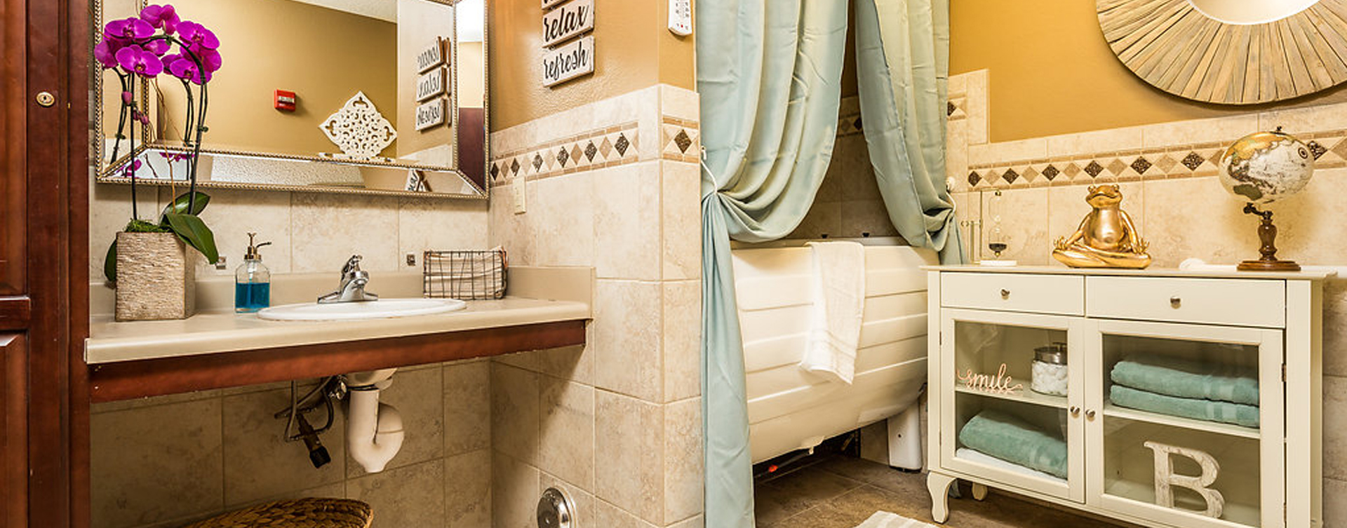 Hydrotherapy eases achy joints in our whirlpool at Bickford of Okemos