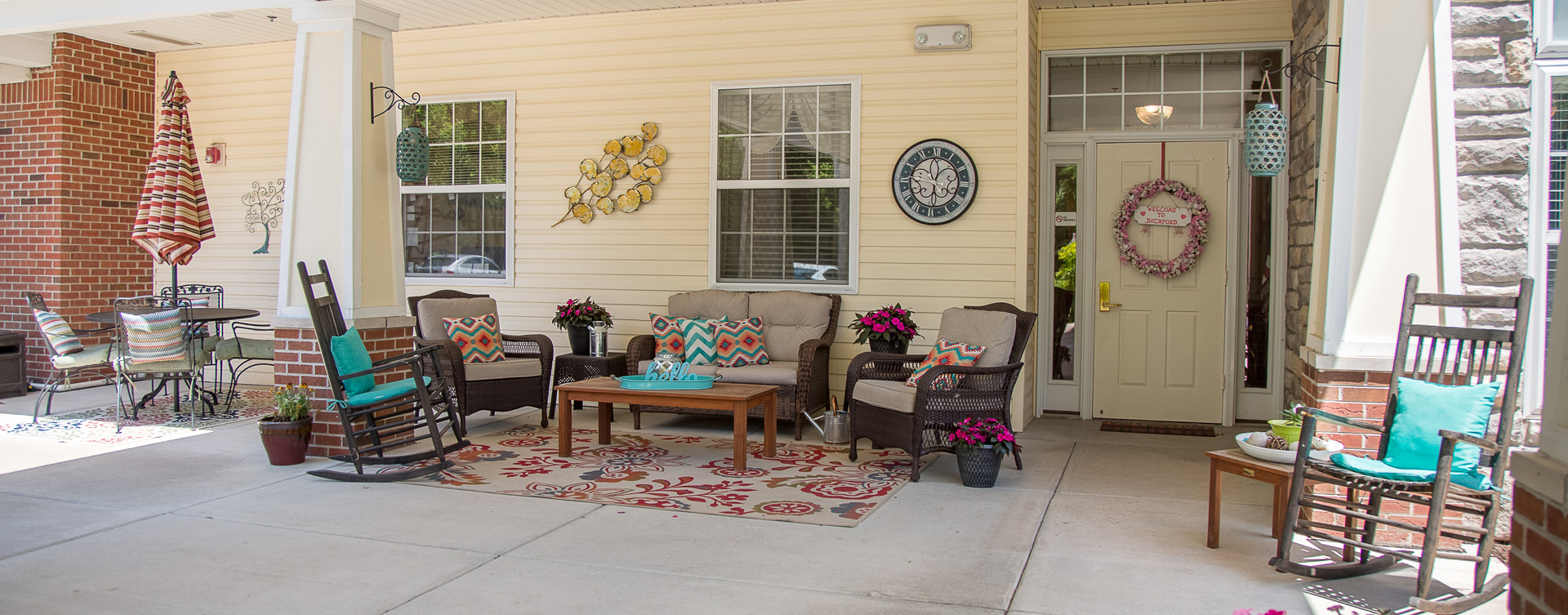 Enjoy conversations with friends on the porch at Bickford of Moline