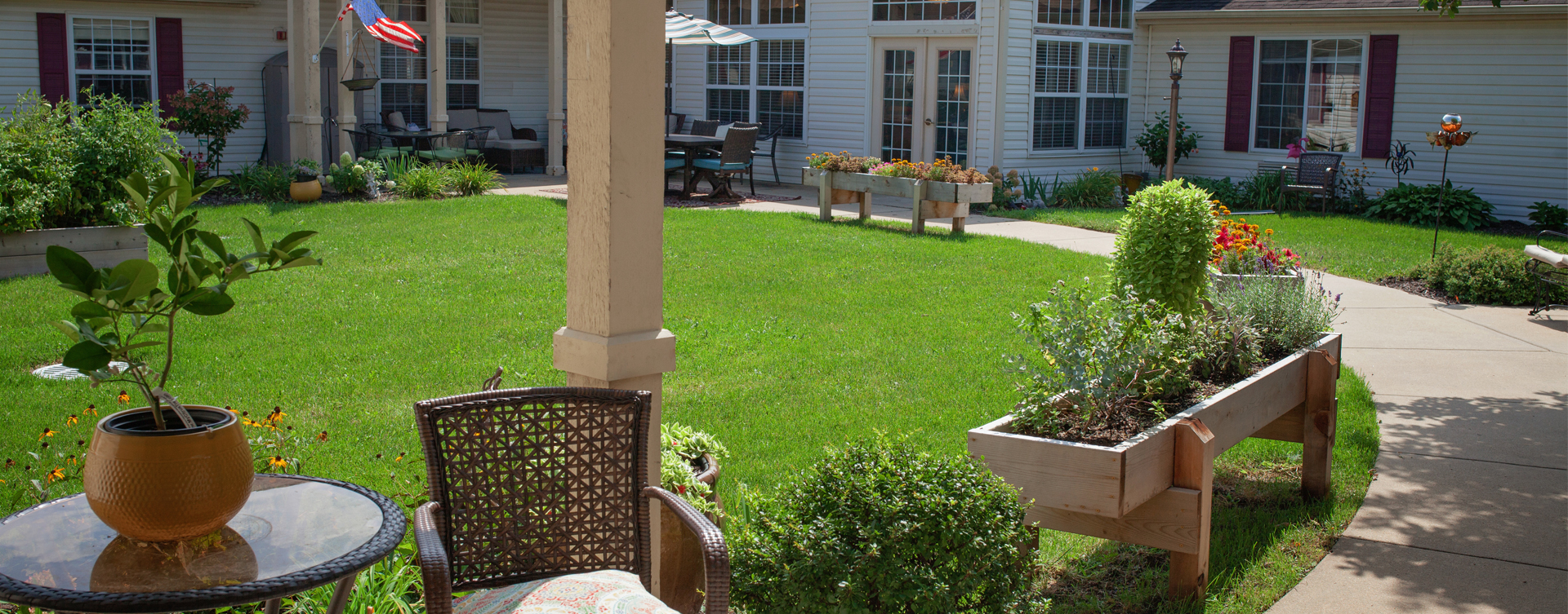 Enjoy bird watching, gardening and barbecuing in our courtyard at Bickford of Marion