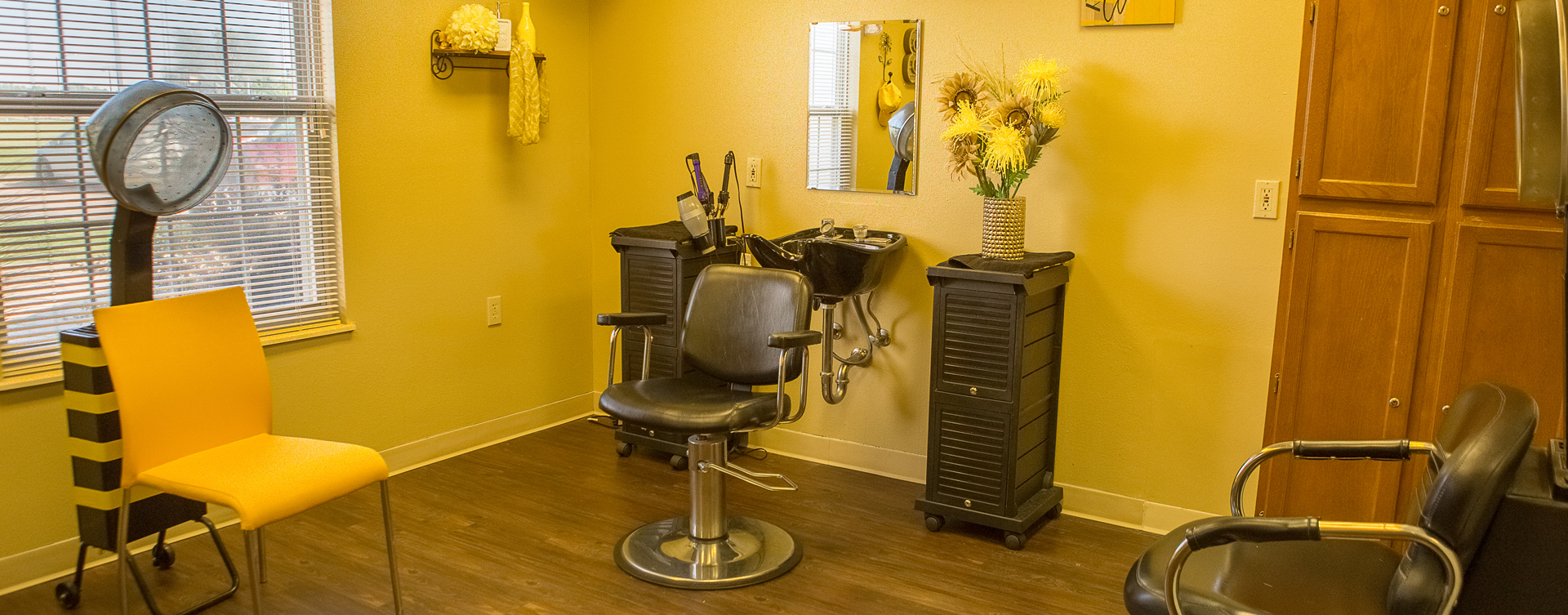 Receive personalized, at-home treatment from our stylist in the salon at Bickford of Muscatine