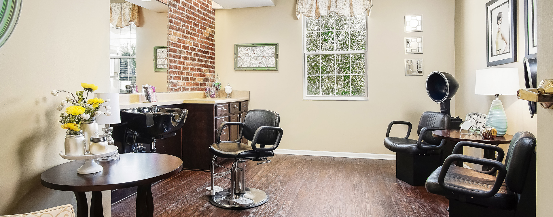 Receive personalized, at-home treatment from our stylist in the salon at Bickford of Overland Park