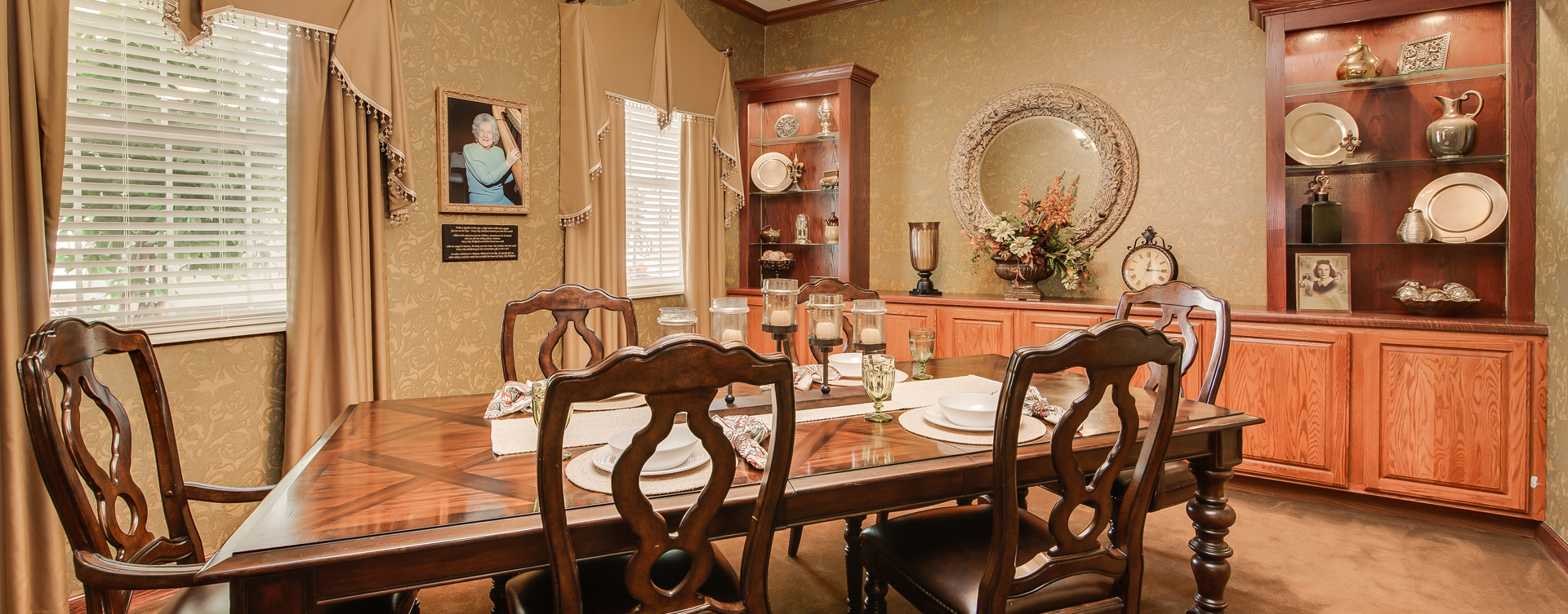 Have fun with themed and holiday meals in the private dining room at Bickford of Portage