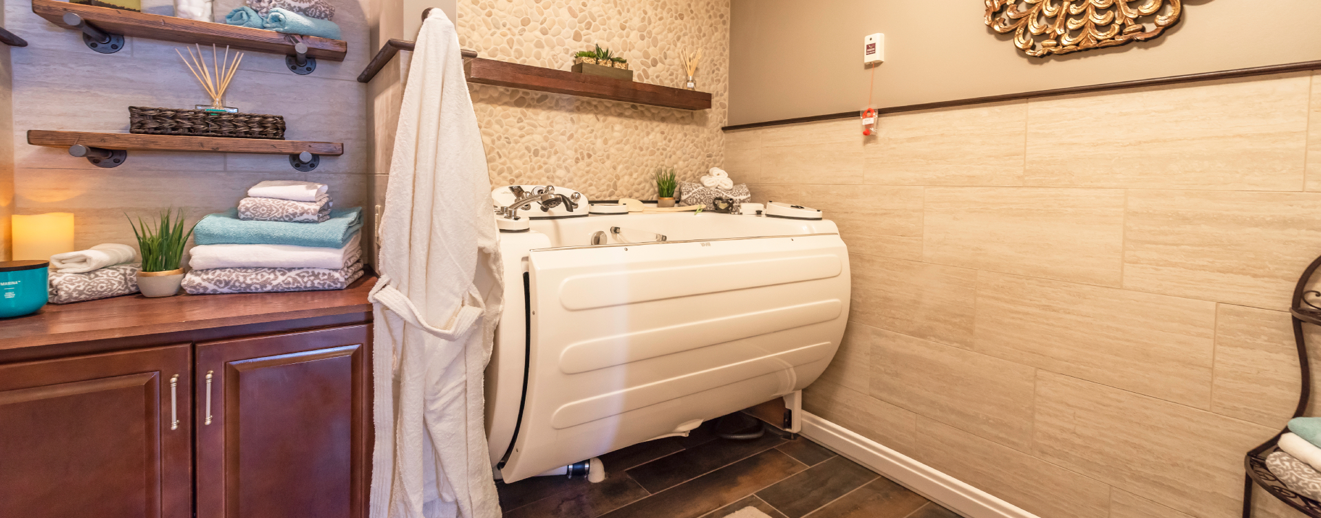 Our whirlpool bathtub creates a spa-like environment tailored to enhance your relaxation and enjoyment at Bickford of Shelby Township
