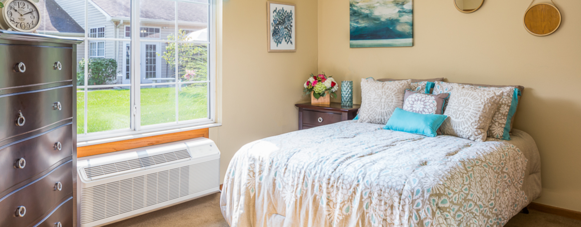 Get a new lease on life with a cozy apartment at Bickford of Urbandale