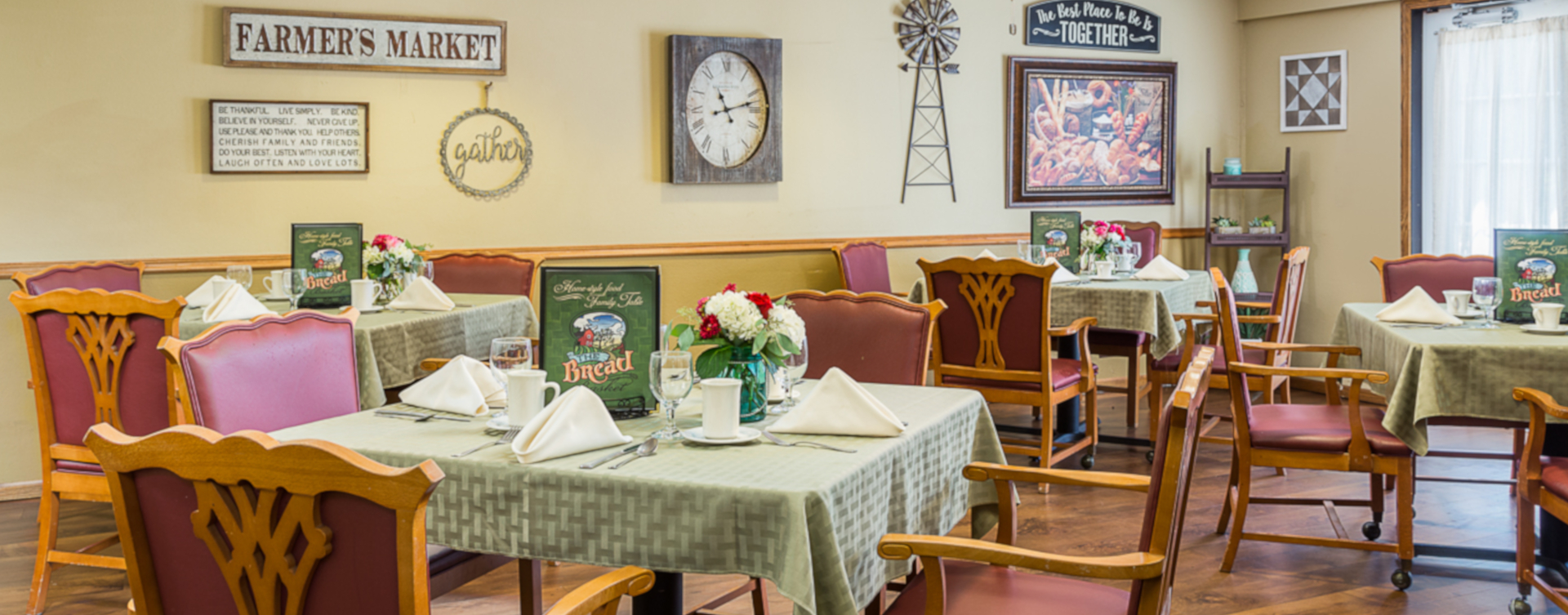 Residents with dementia receive additional assistance with meals in our Mary B’s dining room at Bickford of Urbandale