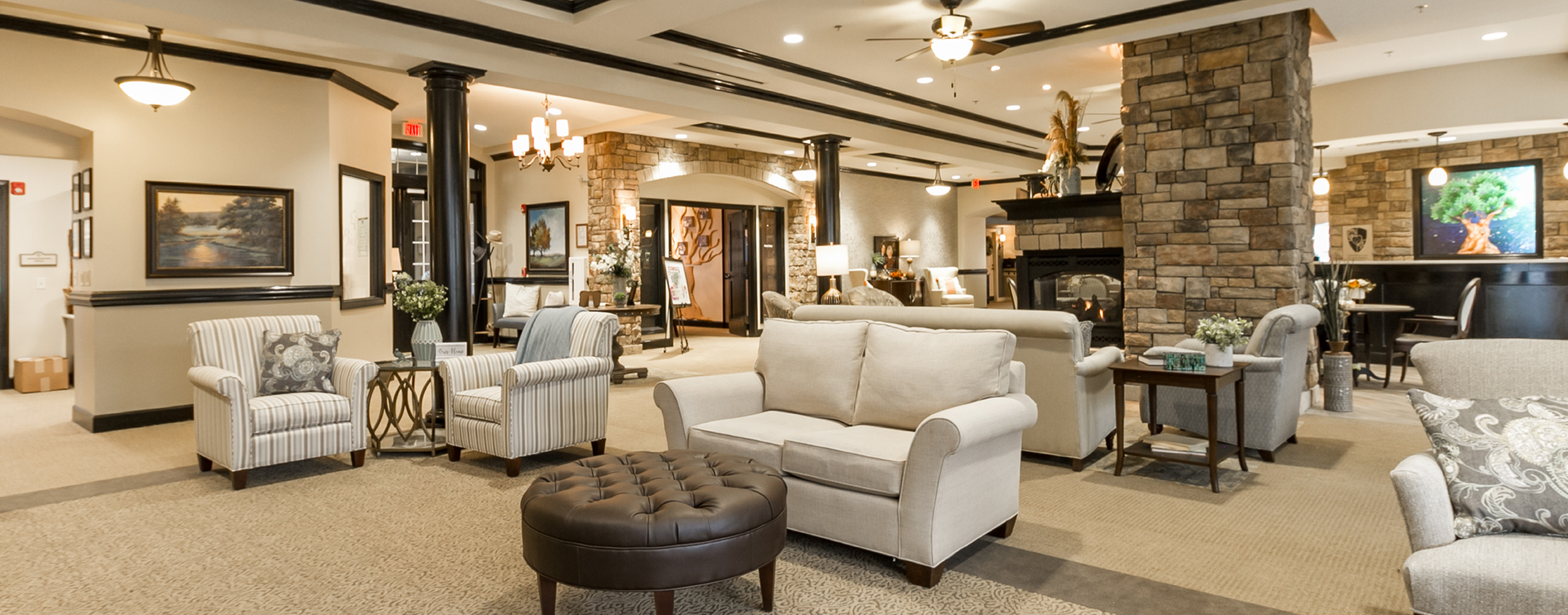 Socialize with friends in the living room at Bickford of Virginia Beach
