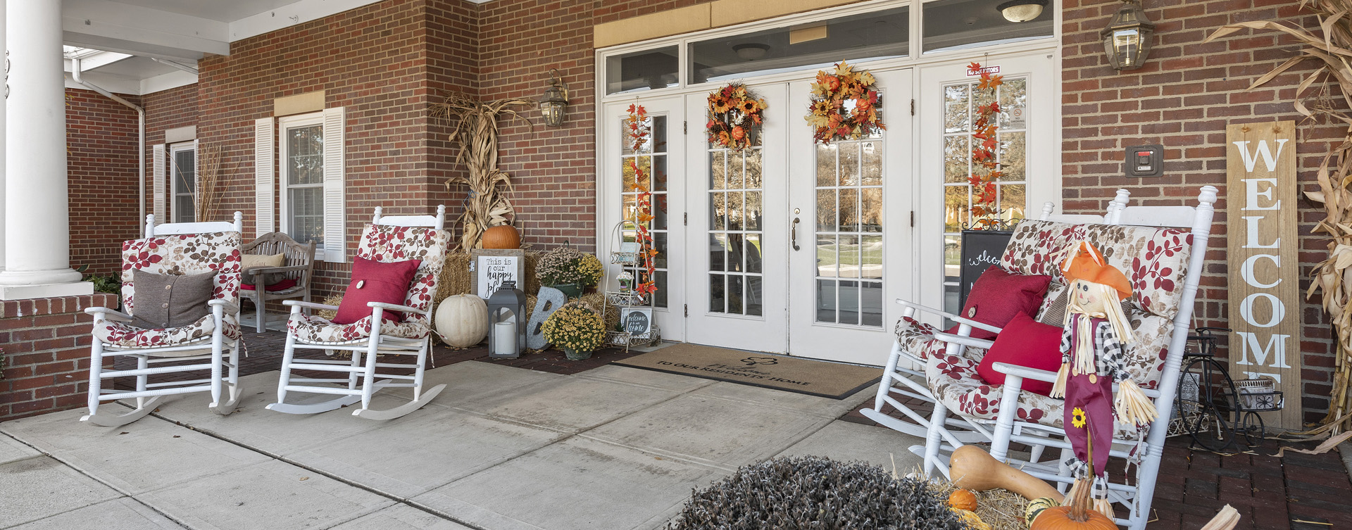 Relax in your favorite chair on the porch at Bickford of Worthington
