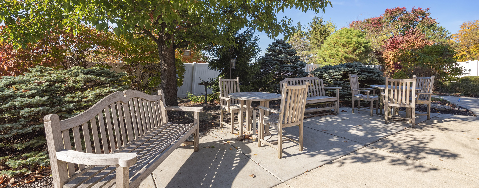 Residents with dementia can enjoy the outdoors by stepping into our secure courtyard at Bickford of Worthington
