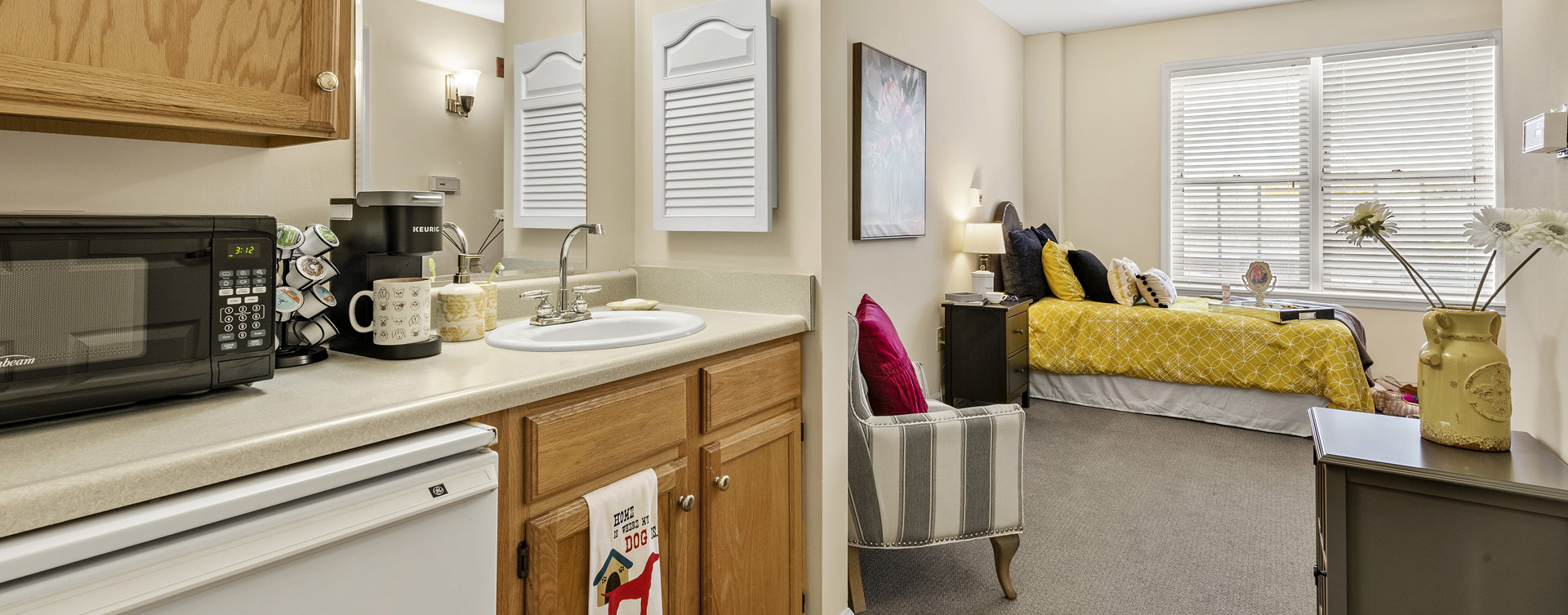 Get a new lease on life with a cozy apartment at Bickford of Worthington